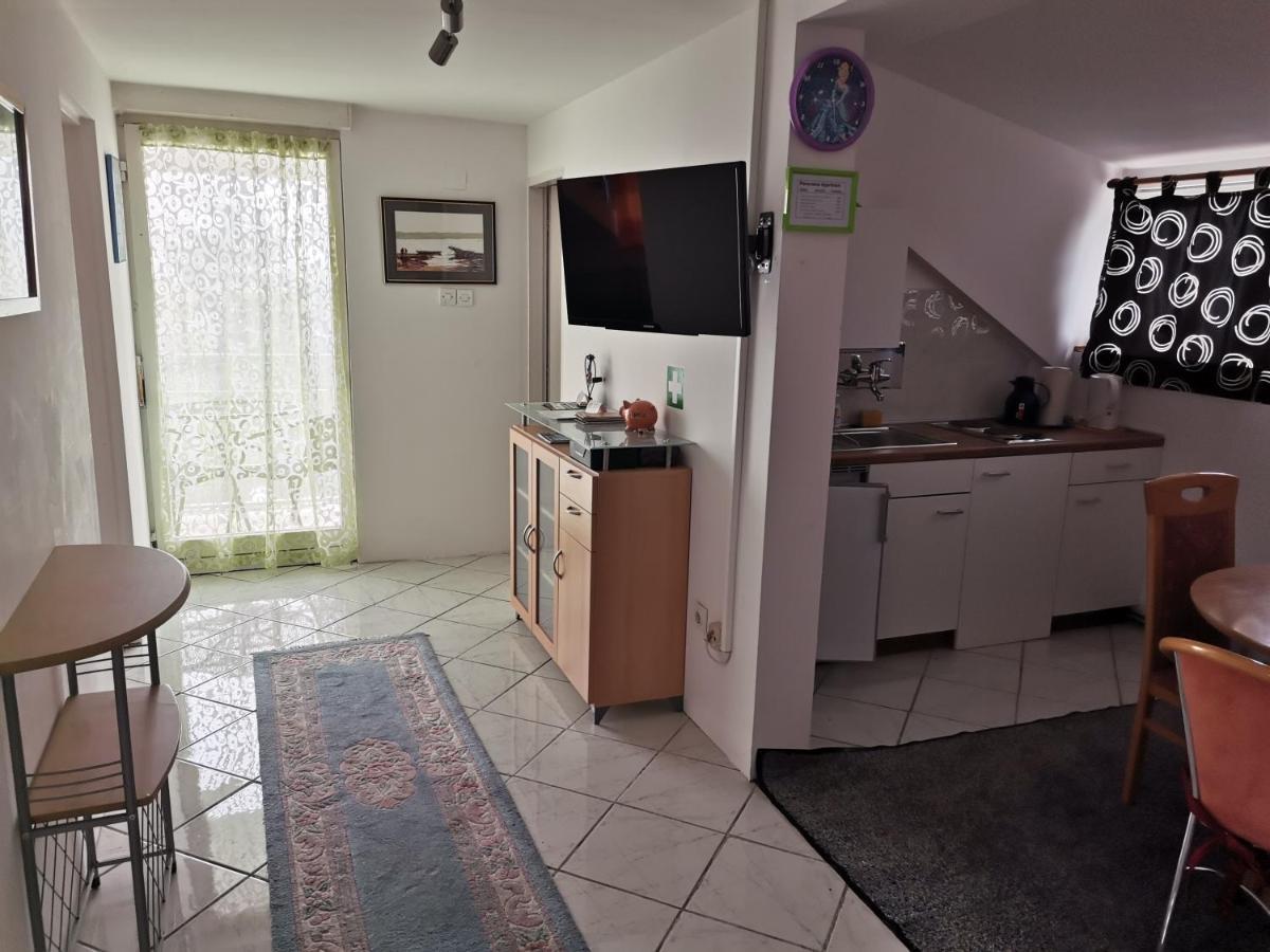 Panorama Apartman Molvice Экстерьер фото